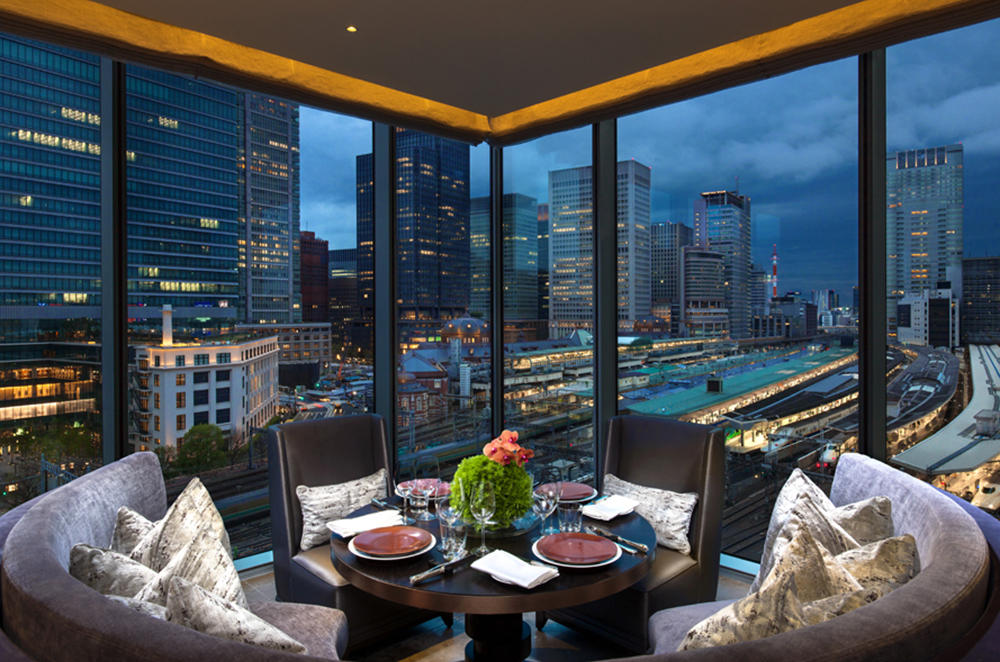 MOTIF, Four Seasons Hotels and Resorts